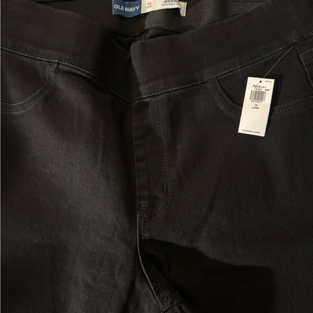 Old Navy Women’s Black Jeggings/Jeans